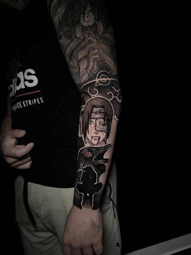 Tattoo en pierna estilo cartoon